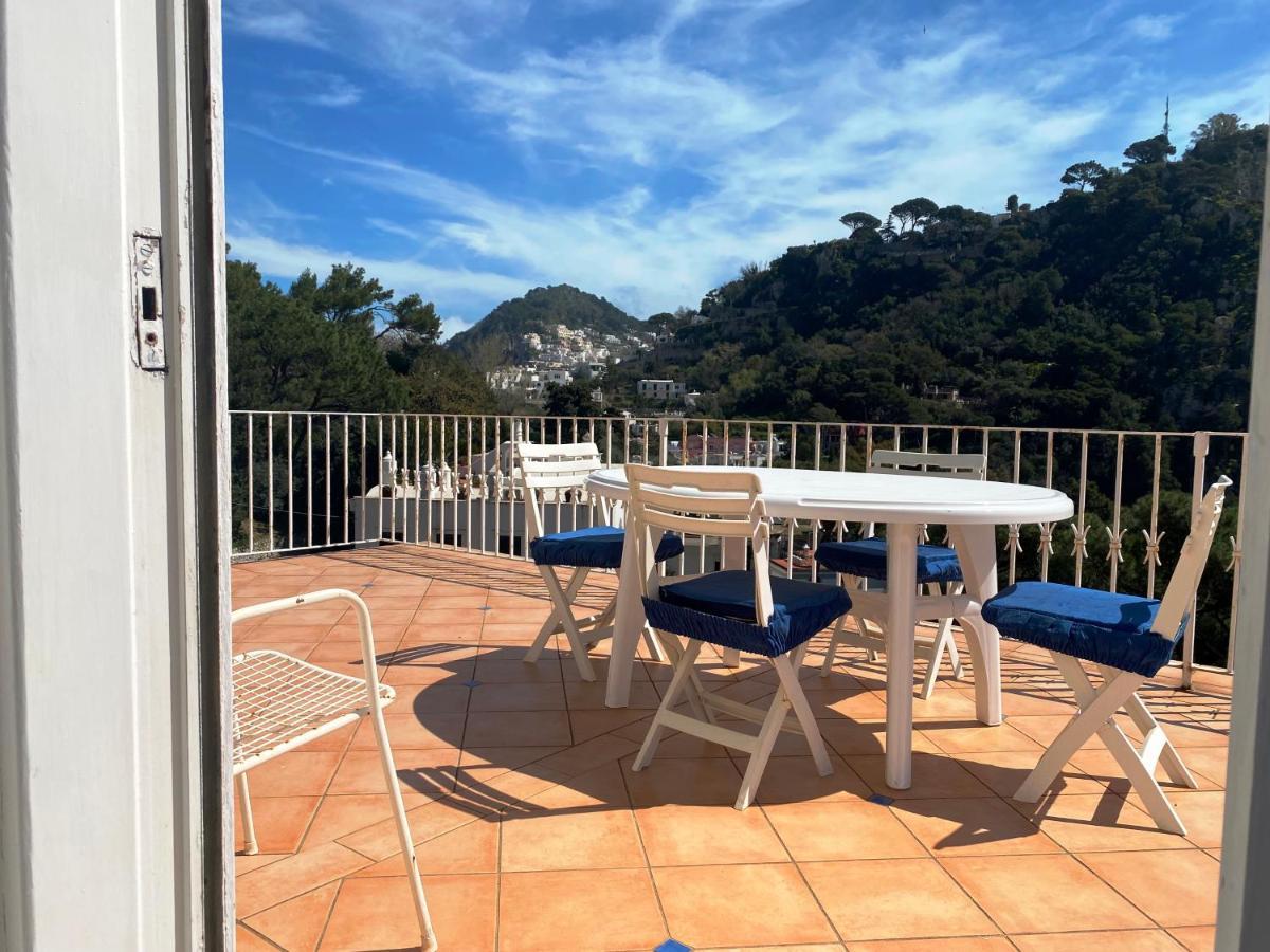 Regina Di Capri - Suite Vista Faraglioni Exterior foto